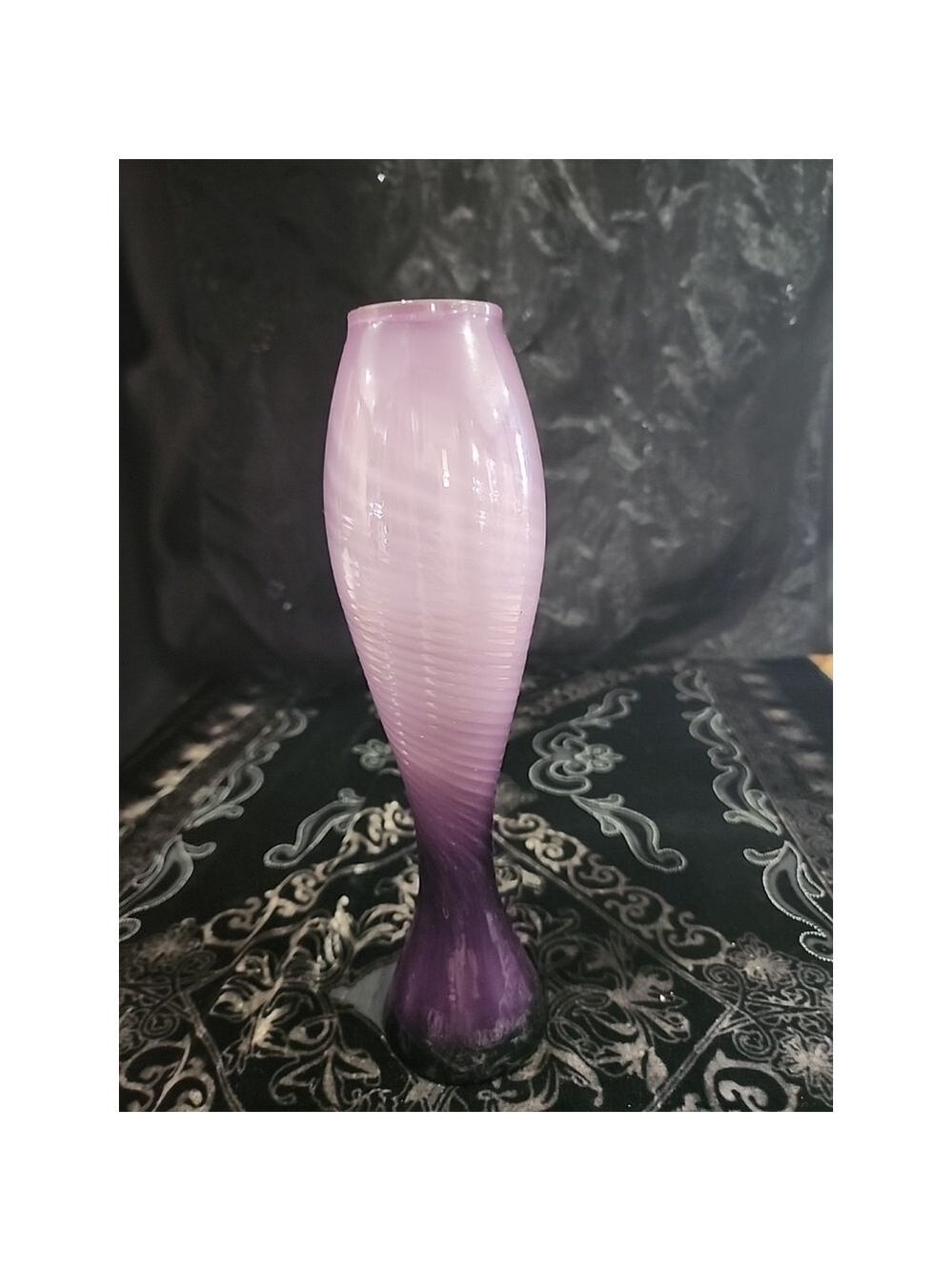 MCM Purple Handcrafted Bud Vase,JAPAN Art Glass, Excellent